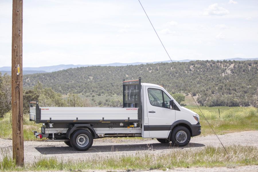  Mercedes-Benz Sprinter 3500 Dropside 2015 года  (US) (фото 3 из 10)